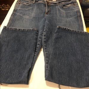 Women’s DKNY jeans